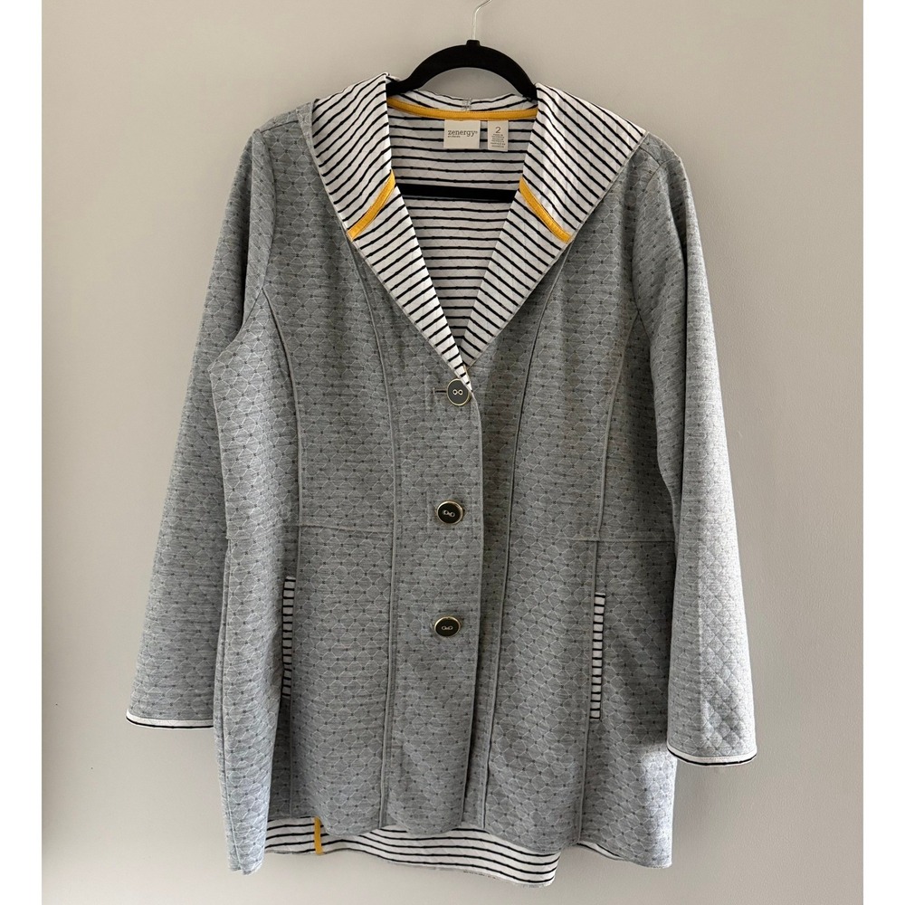 Zenergy by Chicos Grey Quilted Hooded Jacket Striped‎ Lining Sz 2 - Large Womens